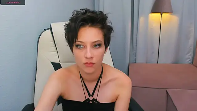 via mayer  online show from September 8, 2025, 9:58 pm