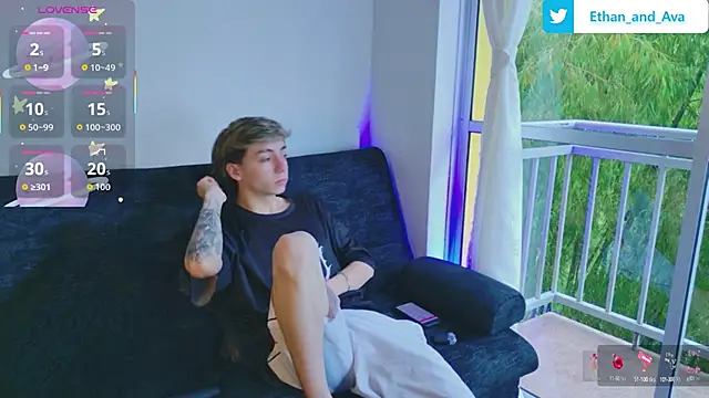 ethan and ava online show from October 10, 2025, 12:39 pm