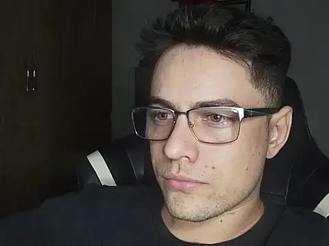 Dyllan   online show from October 14, 2025, 1:50 am