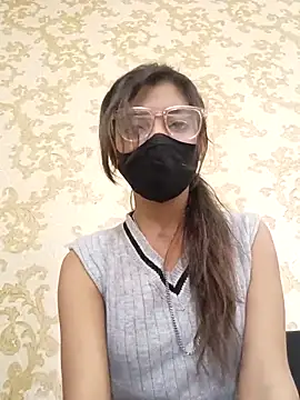 SCHOOL Girl-0 online show from March 8, 2025, 6:10 am