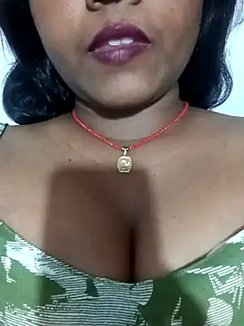 Snapshot of Amisha-Mishra chatting on April 1, 2026, 11:22 am Amisha-Mishra online show from April 1, 2026, 11:22 am