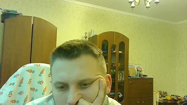 Snapshot of HunterOnBoobs chatting on February 27, 2025, 12:03 am HunterOnBoobs online show from February 27, 2025, 12:03 am