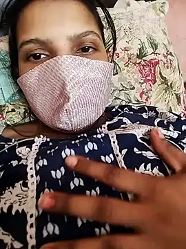 priya0921 online show from January 22, 2025, 11:45 am