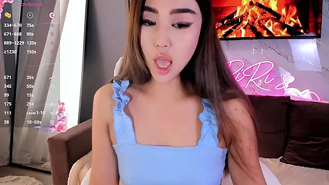 Snapshot of lilulileee chatting on September 19, 2025, 7:34 am lilulileee online show from September 19, 2025, 7:34 am