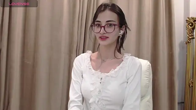 Snapshot of newfrommacau chatting on February 13, 2026, 3:12 pm newfrommacau online show from February 13, 2026, 3:12 pm