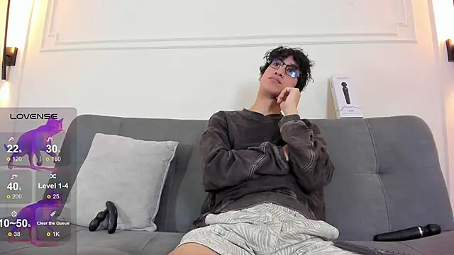 Cum hunters online show from February 8, 2026, 3:26 am