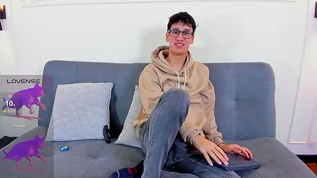 Cum hunters online show from March 1, 2026, 3:17 am