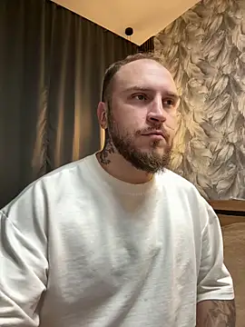 Snapshot of _XxX-XxX_ chatting on October 16, 2025, 2:42 am XxX-XxX online show from October 16, 2025, 2:42 am