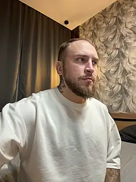 Snapshot of _XxX-XxX_ chatting on October 18, 2025, 2:13 am XxX-XxX online show from October 18, 2025, 2:13 am