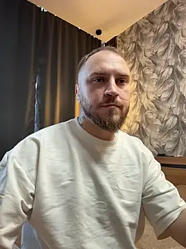 Snapshot of _XxX-XxX_ chatting on October 30, 2025, 11:41 am XxX-XxX online show from October 30, 2025, 11:41 am