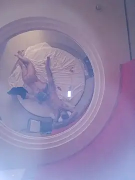 jacaranduba07 online show from November 7, 2025, 6:23 pm