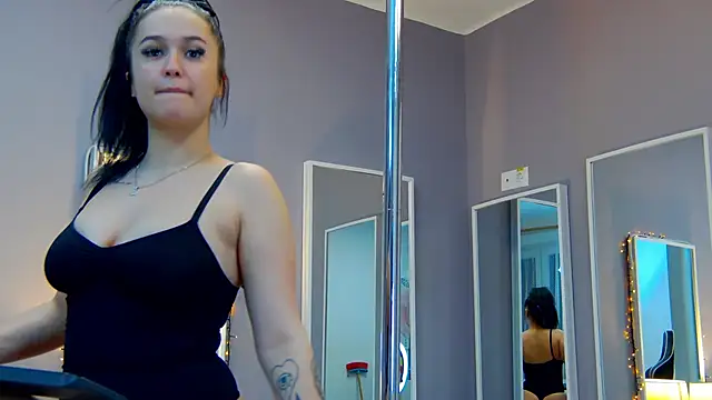 Snapshot of Eva_Lovvia_ chatting on March 18, 2025, 7:01 pm Eva Lovvia online show from March 18, 2025, 7:01 pm