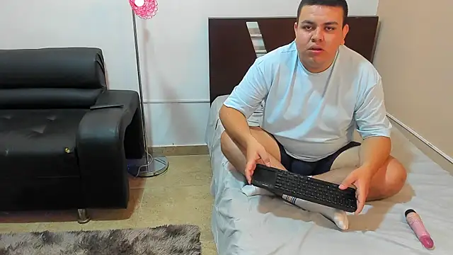 Faridsweetness online show from January 16, 2025, 1:03 pm