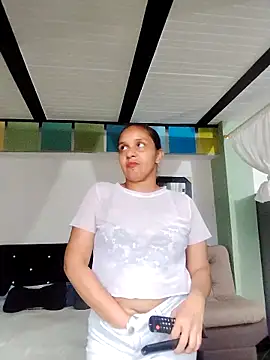 Snapshot of squirt-secret chatting on February 4, 2025, 10:02 pm squirt-secret online show from February 4, 2025, 10:02 pm