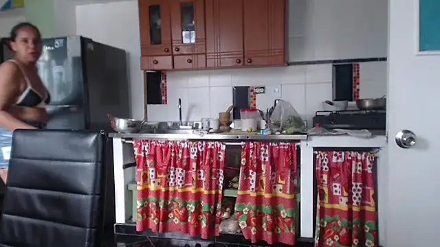 Snapshot of squirt-secret chatting on February 5, 2025, 7:20 pm squirt-secret online show from February 5, 2025, 7:20 pm