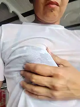 Snapshot of squirt-secret chatting on February 1, 2025, 7:44 pm squirt-secret online show from February 1, 2025, 7:44 pm