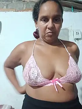 squirt-secret online show from June 13, 2026, 5:27 am
