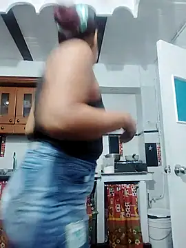 Snapshot of squirt-secret chatting on February 24, 2025, 11:43 am squirt-secret online show from February 24, 2025, 11:43 am