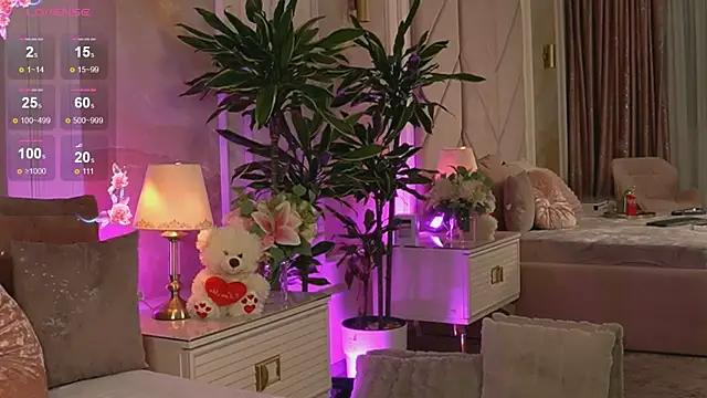 Alexaheyess online show from February 11, 2025, 6:01 pm
