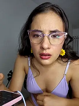 Snapshot of baaby-miiaa chatting on February 13, 2025, 3:18 am baaby-miiaa online show from February 13, 2025, 3:18 am