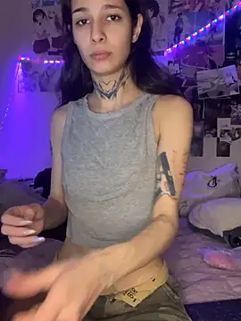 mollyEXD online show from January 17, 2025, 5:30 pm