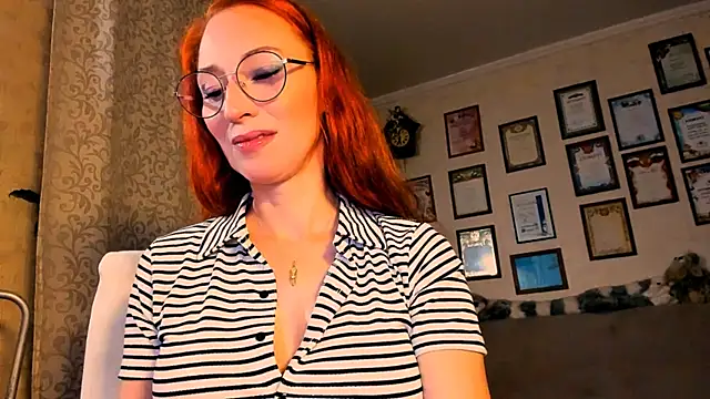 red rocco online show from November 23, 2025, 5:34 pm