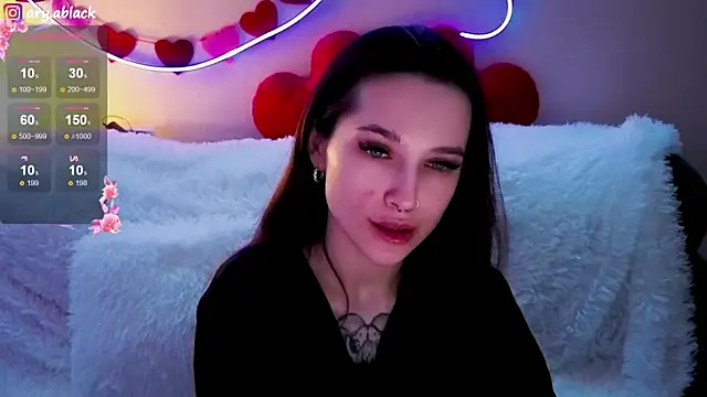 Arya Black online show from February 18, 2025, 8:47 pm