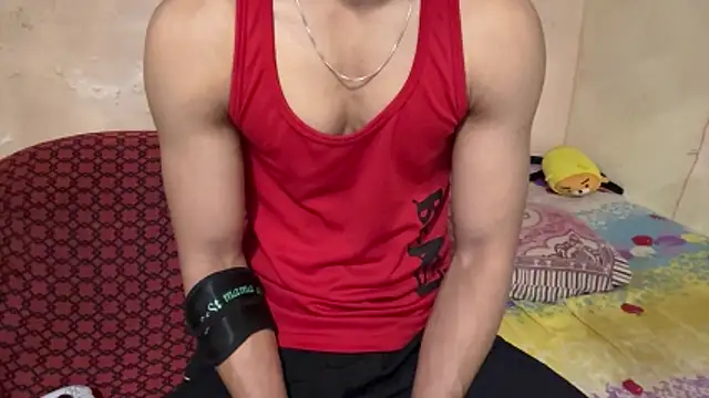 Snapshot of hot_hunk_boy chatting on April 7, 2026, 5:15 pm hot hunk boy online show from April 7, 2026, 5:15 pm