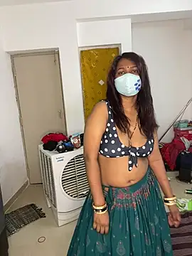 YourSuperTanya online show from May 8, 2026, 1:48 pm