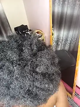 Snapshot of Vprettieeer chatting on February 14, 2025, 3:05 pm Vprettieeer online show from February 14, 2025, 3:05 pm