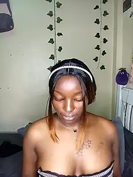 Snapshot of Vprettieeer chatting on February 6, 2025, 1:27 am Vprettieeer online show from February 6, 2025, 1:27 am