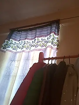 Snapshot of Vprettieeer chatting on March 18, 2025, 5:34 am Vprettieeer online show from March 18, 2025, 5:34 am