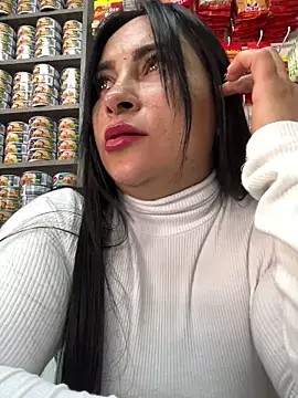 Snapshot of Miia_Jazmin chatting on January 31, 2026, 7:12 pm Miia Jazmin online show from January 31, 2026, 7:12 pm