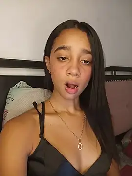 Zoe Sweett18 online show from July 8, 2026, 6:30 pm