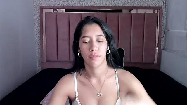 Connie Bell online show from December 19, 2025, 9:00 am