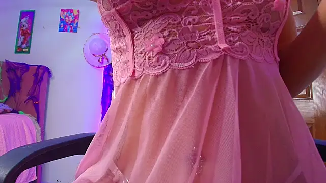 MiaFlamesxxx online show from October 15, 2025, 11:57 pm