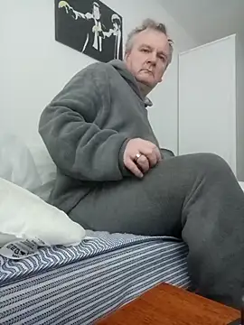 Paolo7619 online show from March 6, 2025, 10:30 am