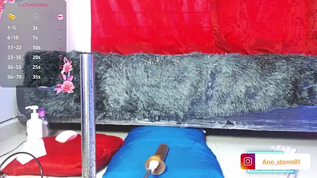 JosieBrown  online show from February 19, 2026, 8:17 pm