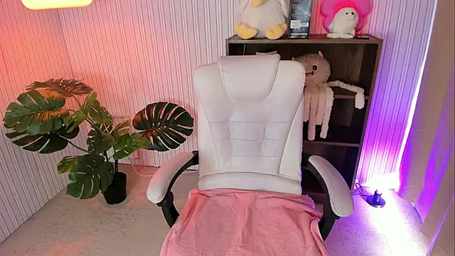 camilapersy online show from January 22, 2025, 12:49 pm