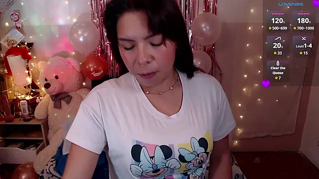 cute bunny95 online show from October 6, 2025, 12:50 pm