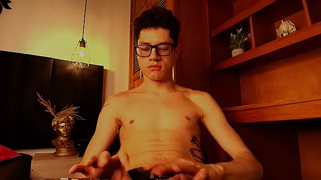 Snapshot of wolfandsky chatting on October 9, 2025, 11:44 am wolfandsky online show from October 9, 2025, 11:44 am