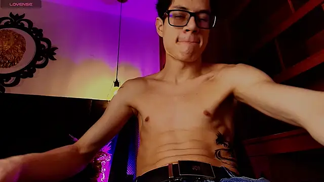 Snapshot of wolfandsky chatting on October 29, 2025, 11:42 am wolfandsky online show from October 29, 2025, 11:42 am