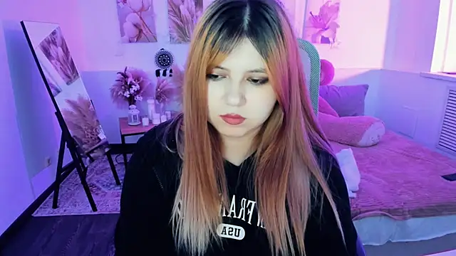 DiaAngell online show from April 29, 2026, 5:17 pm