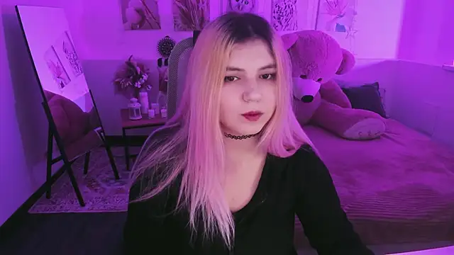 DiaAngell online show from March 16, 2026, 7:16 pm