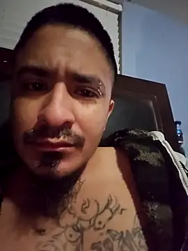 Snapshot of Burrrucecold00 chatting on February 13, 2025, 10:23 am Burrrucecold00 online show from February 13, 2025, 10:23 am