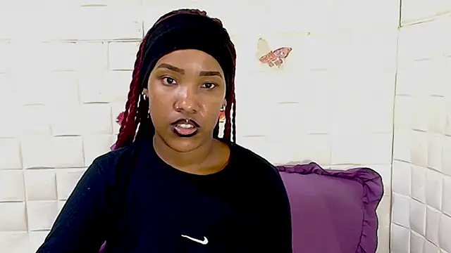 EroticSexyPrada online show from March 21, 2026, 5:50 pm