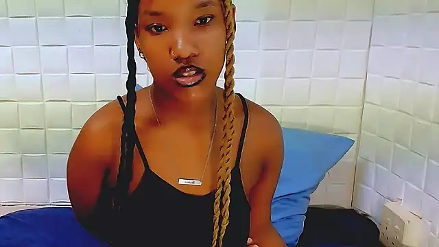 EroticSexyPrada online show from March 22, 2025, 4:58 pm