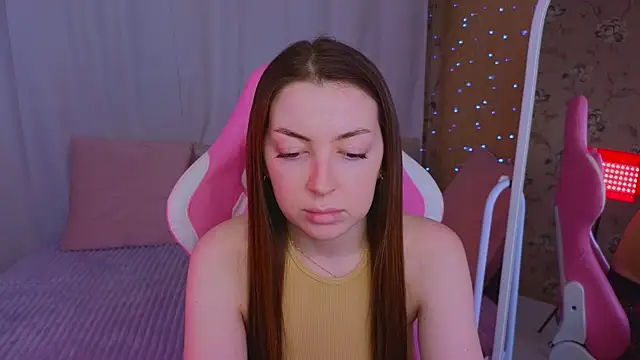 Ann moon   online show from March 17, 2025, 12:25 pm