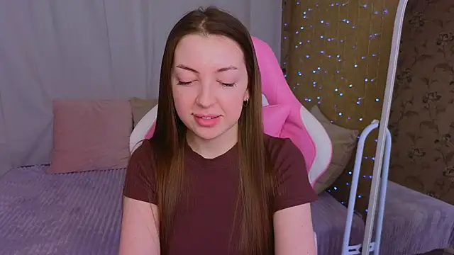 Ann moon   online show from February 27, 2025, 4:32 pm