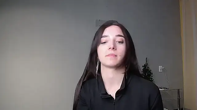 Eva Gloryy online show from February 19, 2025, 7:37 pm